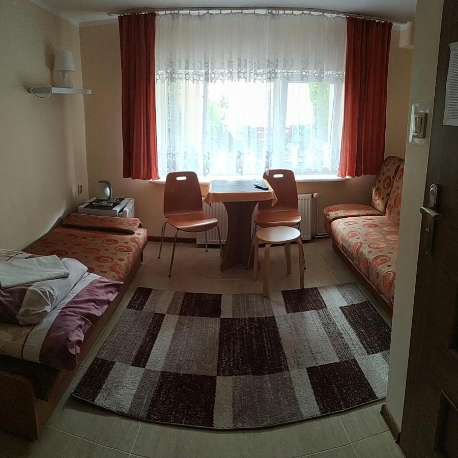 Kwatery Kaczmarek Mielno, Pokoje Goscinne Mielno  Buitenkant foto